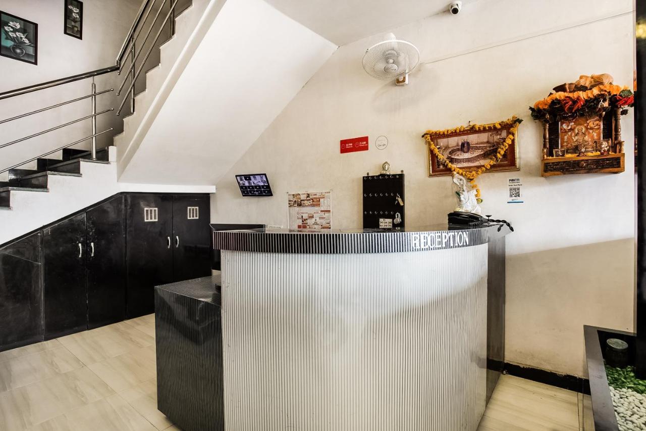Oyo 39381 Kalajanki Hotell Ujjain Exteriör bild