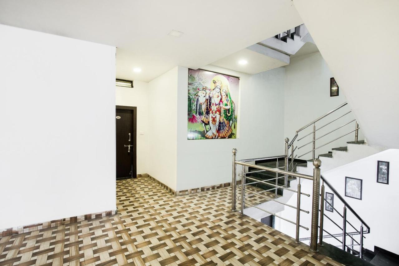 Oyo 39381 Kalajanki Hotell Ujjain Exteriör bild